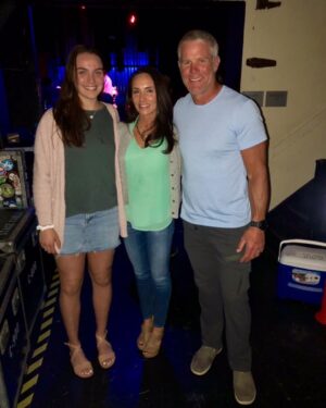 Brett Favre Instagram - A throwback to a couple weeks ago when Deanna, Breleigh & I enjoyed seeing Jimmy Buffett in Hattiesburg.