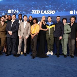 Brett Goldstein Instagram - What an insane and beautiful night with ALL the Greyhounds at the Ted Lasso season three premiere.

#iloveyouguyssoverymuch

Out on @appletvplus March 15th. 

Styling: @rosefordestudio 
Grooming and brooming: @kerrieurban 
@larissasaenz 
Suit by @zegnaofficial #tedlasso #season3