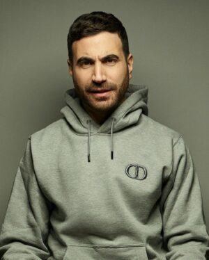 Brett Goldstein Instagram - Thank you to @franklinavenue for the lovely conversation and letting me see your secret Muppet Magazine collection. Thank you @variety for having me and thanks to @peggysirota who takes great photos but absolutely ruined my no smile rule with some major trickery. 

Writer: @franklinavenue 
Photographer: Peggy Sirota
@peggysirota 
Stylist: Rose Forde
@rosefordestudio 
Grooming: Kerrie Urban
@kerrieurban 
Variety co-editor in chief:
@raminsetoodeh