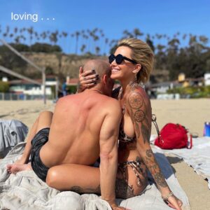 Brett Oppenheim Instagram - I am grateful for you Tina. For your love, your laugh, your smile, and for our enduring friendship.