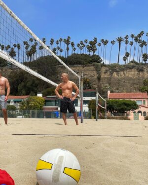 Brett Oppenheim Instagram - No filming on Sundays, only volleyball please and @tinalouise