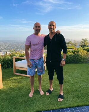 Brett Oppenheim Instagram - Love you bro! #nationalsiblingsday