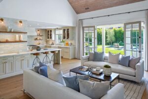 Brett Oppenheim Instagram - Just Listed this Beverly Hills masterpiece for $10.595m. 
6 beds, 7 baths, office, gym, all newly renovated. 
507 N. Maple Dr. Enjoy!!