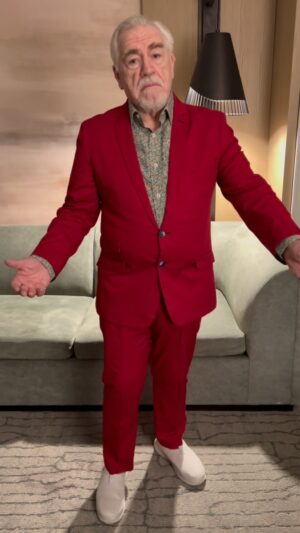 Brian Cox Instagram - Never have been one for clothes and fashion until this moment.

Thanks to @paisleyandgray @treffortshirts and my stylist, @modur_style 

#briancox #style #paisleyandgray #treffortshirts #venkmodurstyle