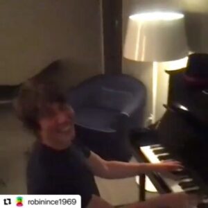 Brian Cox Instagram - #HorizonsTour warm up. Tickets: www.profbriancox.live (link in profile)

 #Repost @robinince1969 with @make_repost
・・・
a light warn up with Elton John