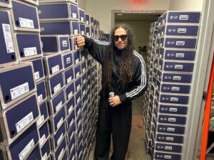 Brian 'Head' Welch Instagram - What a lovely @korn_official @adidasoriginals day 👟