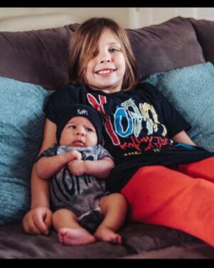 Brian 'Head' Welch Instagram - Korn Kids 😎
@einsteinvisuals @korn_official
