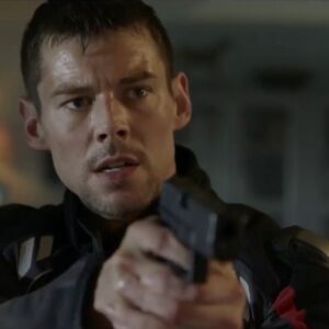 Brian J. Smith Instagram - It’s @treadstone night friends! Run over to twitter and ask me questions - I’ll be live tweeting! Starting 10/9c!