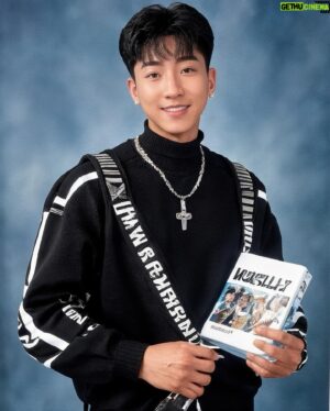 Brian Joo Instagram - Everyone’s been posting their AI yearbook photos so, here I go😜 TBH, none of these look anything like me😂🤣 다들 AI이어북 사진들 올려서 나도 해봤더니~ 나는 너무 다른 사람같네😅