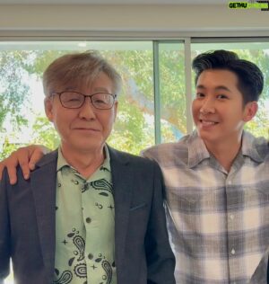 Brian Joo Instagram - Happy Father’s day to my pops! 어제~ 그래서 오늘 미국 날짜로 ‘파더스 데이’ 입니다~ 우리 아빠~ 언제나 행복하시고~ 건강하시고~ 사랑해요 아빠!

사진#1) 우리 아빠👍🧍‍♂️(pic 1 My DAD)

사진#2) 우리 작은 아빠👍 (pic 2 My uncle, my dad’s youngest brother, and ovviously, also a dad🤣)

#fathersday #family