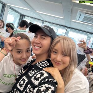 Brian Joo Instagram - 오늘 2024-06-08 그린하트 바자회에서~ 오랜만에 우리 3 모임 From today’s <GREEN HEART> Bazaar~ love these ladies💚 #그린하트 #greenheart #김유진 #바다 #bada #eugene #ses #브라이언 #brianjoo #unicef #unicefkorea