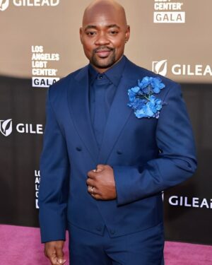 Brian Michael Smith Instagram - L G B T C E N T E R E D

Honored to celebrate the work the @lalgbtcenter is doing for the community at this year’s gala. The center is a literal lifeline that provides a safe space and critical support services to the city’s most vulnerable people. Whether it’s your time or money please donate and support this life changing organization. 

#lalgbtcenter #Transisbeautiful #Representationmatters #pride

👔: Styledby @toyeadedipe 
🏷️: @fromgrayscale 
👞: @jlindebergofficial 
💅🏾: @srollertaylor