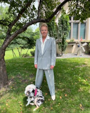 Brian Setzer Instagram - Yumi approves of the more American rockabilly look. The suit is an early 1950s suit that I found in San Diego, before all the online sites. White silk shirt is another fantastic Ray Brown, with pearl buttons. White ostrich cowboy boots by Laredo.
Sterling silver belt by legend of Texas. The only real expensive piece on me is the belt, the rest was pretty reasonable. Come on guys, get off the couch and make an effort! You gotta hunt for this stuff! See you soon, Brian.😀🎸🏍️