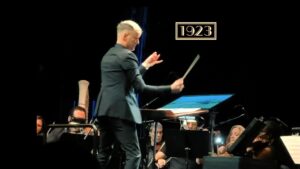 Brian Tyler Instagram - What a moving experience conducting my theme for #1923 was! 😭💘Orchestra was a powerhouse. Helen Mirren and Harrison Ford are unreal in my fourth collaboration with the brilliant director Taylor Sheridan. A special thank you to Deadline and Sound and Screen for putting on the concert. ❤️🎶