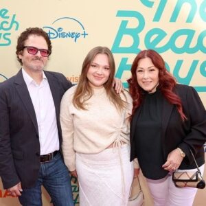 Brian Wilson Instagram - Photos from the premiere of the new “The Beach Boys” Disney  documentary, in Hollywood last night. “The Beach Boys” will stream on Disney  starting this Friday.

@thebeachboys
@disneyplus