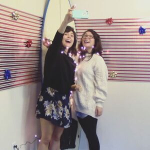 Bridgette Dunning Instagram - Are you ready for the holidays?? Come decorate with us! Check out our new video: HOLIDAY POWERS ACTIVATE!! Link in profile. ⛄🎄🎁