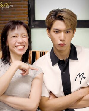 Bright Norraphat Vilaiphan Instagram - “เมาท์มอยกับพลอยหอ” 
วันนี้ 17.00 น. ทางช่อง GoodDay Podcast