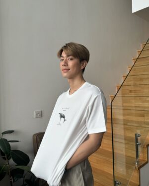 Bright Norraphat Vilaiphan Instagram - เสื้อย้วยแม่ตีอีก
