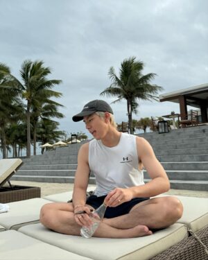 Bright Norraphat Vilaiphan Instagram - Sea therapy 🌊🏝️🇻🇳