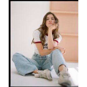 Brittany Ashworth Instagram - Squish. 🍒 
@aldofilibertostudio 
@janaremakeup 
@ashleycockrellhair
