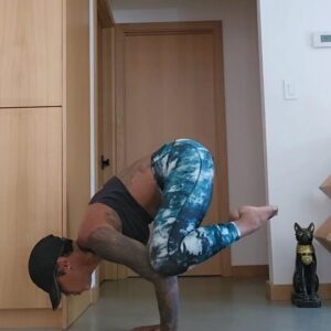 Brittany S. Hall Instagram - Molding yourself takes time.
Days, weeks, months, and even years.

Learning how to jump into #bakasana has been years in the making. Today I decided it would be the day I stick it. My practice alone showed me my strength and capability. Mentally I had to commit to achieving it. 

Remember these 4 P's : 

Prayer.
Patience.
Practice.
Persistence.

They are the keys to unlock new levels.

#bakasana #jumpingintobakasana #ashtangayoga