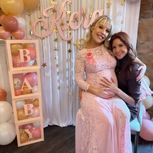 Brittany Underwood Instagram - What an absolutely gooorrrgeeoouuusss baby shower for my bestie @krisalderson this girl and therefore this baby is so so so loved. Even got to see some of my OG One Life to Live Family. Such a beautiful day 🥰🥰🥰