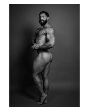 Brock Yurich Instagram - 📸 @charlesmoriarty 
London 2024
🇬🇧

#photography#blackandwhite#london