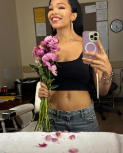 Actress Brook Kerr HD Instagram Photos and Wallpapers April 2024
