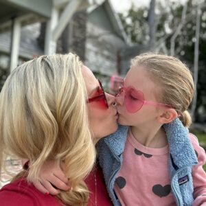 Brooke Burns Instagram - Guess what my favorite holiday is…
❤️❤️❤️❤️❤️❤️
#valentines #love #hearts