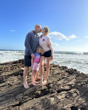 Brooke Burns Instagram - Happy New Year. May 2023 be a year of faith, love, reconciliation, and promises fulfilled! Love and light. Kiss the joy as it flies!
