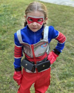 Brooke Burns Instagram - Kid Danger is alive and well in LA. 
#superhero #kiddanger 
#netflix #wherescaptain man 🤣