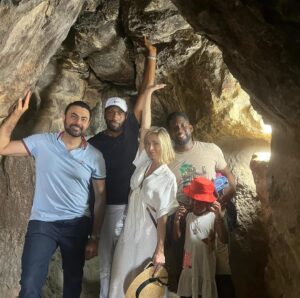 Brooke Butler Instagram - Yalla Habibi! Exploring and “working” in Egypt with these beautiful people. 
@mk_mohamedkarim 
@wwwjustleon 
@iamwesmiller