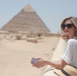Brooke Butler Instagram - Yalla Habibi! Exploring and “working” in Egypt with these beautiful people. 
@mk_mohamedkarim 
@wwwjustleon 
@iamwesmiller