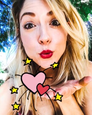 Brooke Nevin Instagram - To all my gals out there...
Single, Coupled, or “It’s Complicated”, I’m sending heaps of love and worthiness your way! 💕 How are you all just so awesome?! HAPPY GALENTINE’S DAY!! 💕Don’t know where I’d be without the strong females in my life! #kisses #celebrate #ladyfriends #sparkle #sisterhood #monthoflove #LikeLilithFair #MinustheAngst #PlusFrittatas