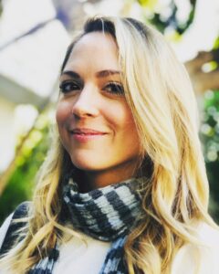 Actress Brooke Nevin HD Instagram Photos and Wallpapers June 2024