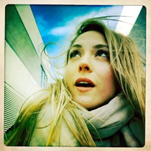 Brooke Nevin Instagram - “I can’t change the direction of the wind, but I can adjust my sails to always reach my destination.” #windydayinLA