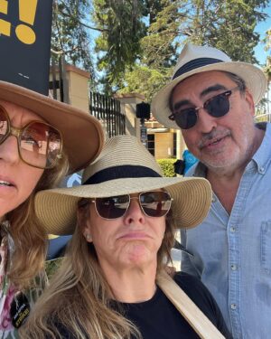 Brooke Smith Instagram - Today on the picket line at Warner Brothers. Always better with friends ❤️ @romyrosemont   @fredmolina9953 
#sagaftrastrong @sagaftra #wgastrong @wgawest