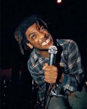 Brooke Smith Instagram - Repost from @historyofpunkrock
•
❤️ Happy Birthday to my favorite frontman- Paul D. Hudson aka H.R. (Human Rights), British-American lead singer of the American hardcore punk band Bad Brains, born on this day in 1956, Liverpool, England.

Pic 1&2 by @glenefriedman 
Pic 3 by @therealbrookesmith 

#HR #badbrains #punk #punks #punkrock #hardcorepunk #history #historyofpunkrock #otd @therealofficialhr
