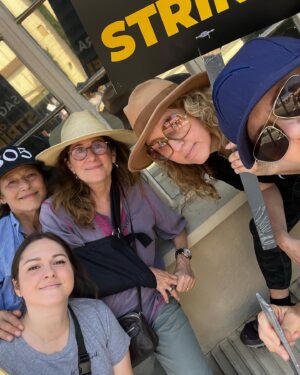 Brooke Smith Instagram - #sagaftrastrong #unionstrong @sagaftra @wgaeast @wgawest