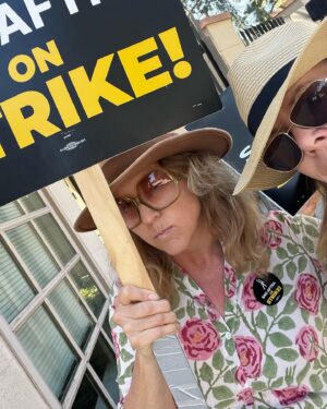 Brooke Smith Instagram - Today on the picket line at Warner Brothers. Always better with friends ❤️ @romyrosemont   @fredmolina9953 
#sagaftrastrong @sagaftra #wgastrong @wgawest