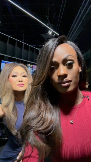 Brooke Thomas Instagram - Outfit of the day w/ my girl @soumada_weather today ❤️💙

Ooh and this one’s for our budget conscious girlies too!
My dress is rented: @estebancortazarofficial @renttherunway 
Soumada’s is: @amazonfashion