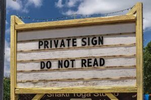 Bruce Campbell Instagram - There are too many bossy signs.