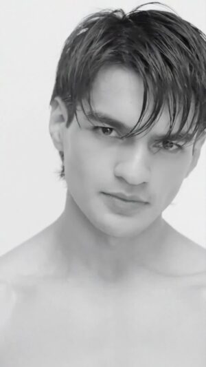 Bruce Roeland Instagram - @benchbodyph