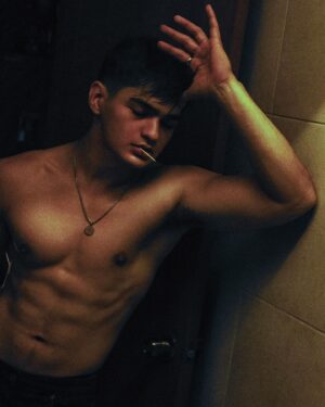 Bruce Roeland Instagram - eighteen. 

photography by @dookieducay