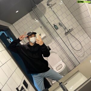 Bruce Sirikorn Kananuruk Instagram - 👻✌🏻
