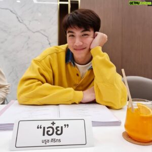 Bruce Sirikorn Kananuruk Instagram - ยัยเอ๋ย #นับสิบจะจูบ