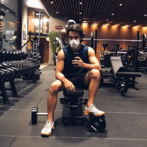 Bruno Bevan Instagram - Liberação de endorfina com a @bt_bodytech 
#MundoBT
#TimeBT