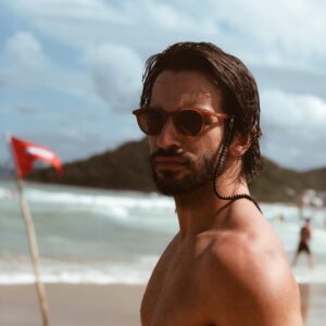 Bruno Bevan Instagram - Summer never fails. 😎
