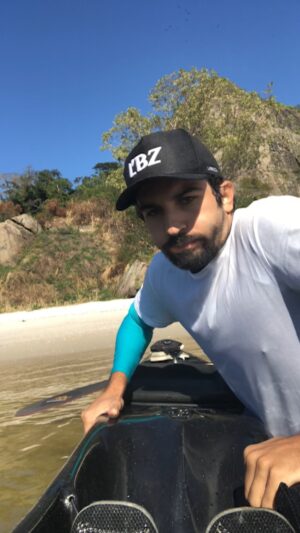 Bruno Bevan Instagram - Dose diária de SAL. ⚓️