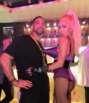 Bruno Carvalho Alcantara Instagram - Madonna no Rio

#madonna #riodejaneiro #brazil #braziliansdoitbetter #copacabana #brunoalcantara #afterparty #lifeisgood